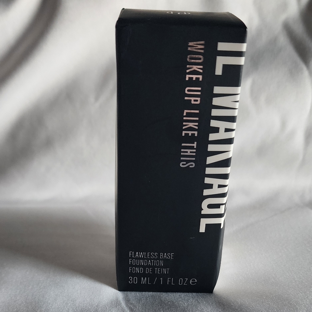 IL MAKIAGE Flawless Base Foundation - Light Ivory - Picture 3 of 3